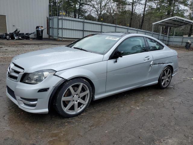 Image 1 of 2013 MERCEDES-BENZ C 250 2013 with VIN WDDGJ4HB1DF999617