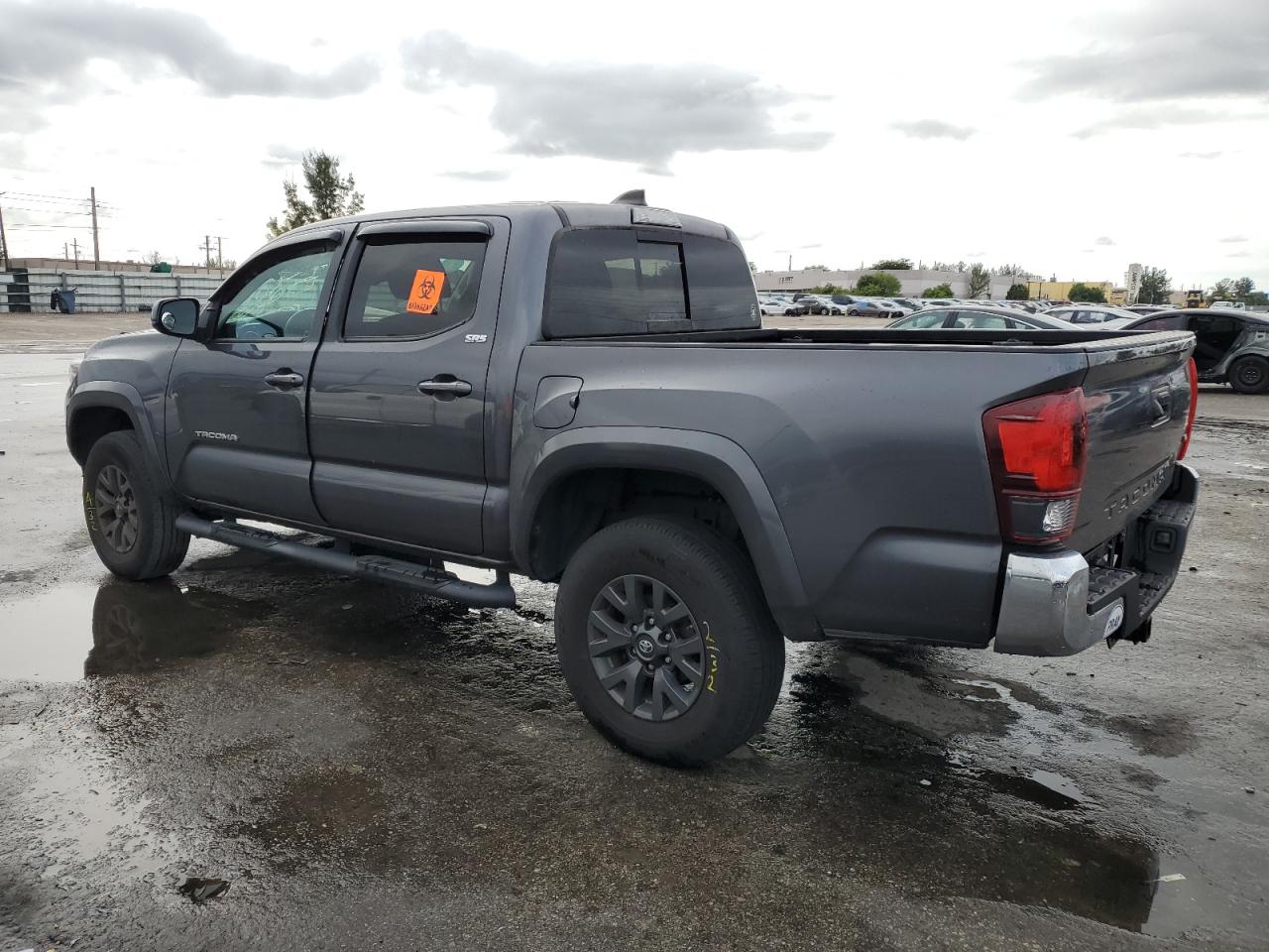 Image 2 of 2021 TOYOTA TACOMA DOUBLE CAB 2021 with VIN 5TFAZ5CN4MX100758