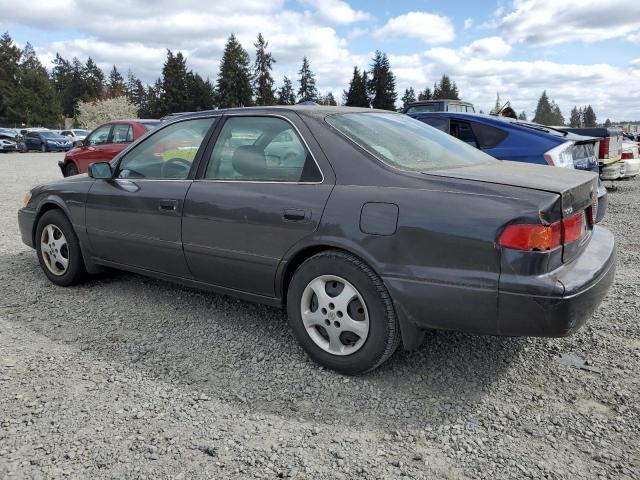 Obraz 2 z 2000 TOYOTA CAMRY CE 2000 z VIN JT2BG22K0Y0527670