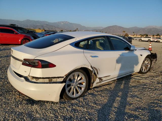 Obraz 3 z 2017 TESLA MODEL S  2017 z VIN 5YJSA1E18HF176420