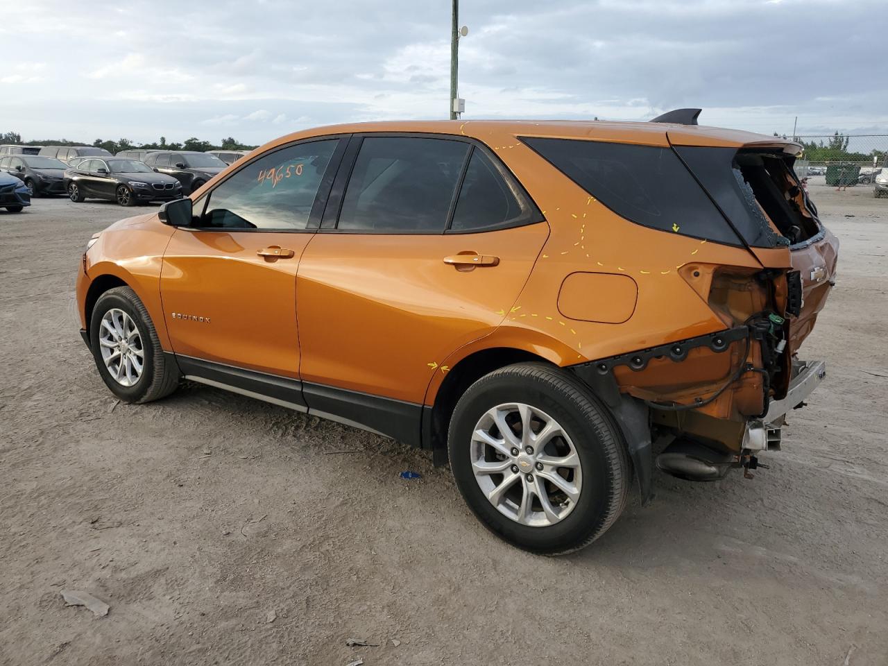 Изображение 2 2019 CHEVROLET EQUINOX LS 2019 с VIN 2GNAXHEV2K6212337