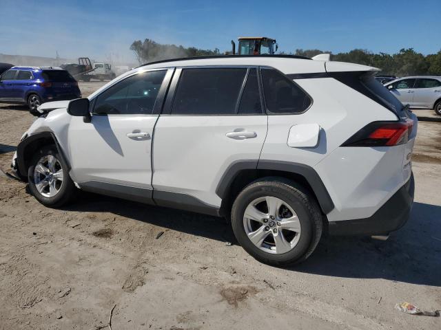 Image 2 of 2020 TOYOTA RAV4 XLE 2020 with VIN 2T3W1RFV1LC057534