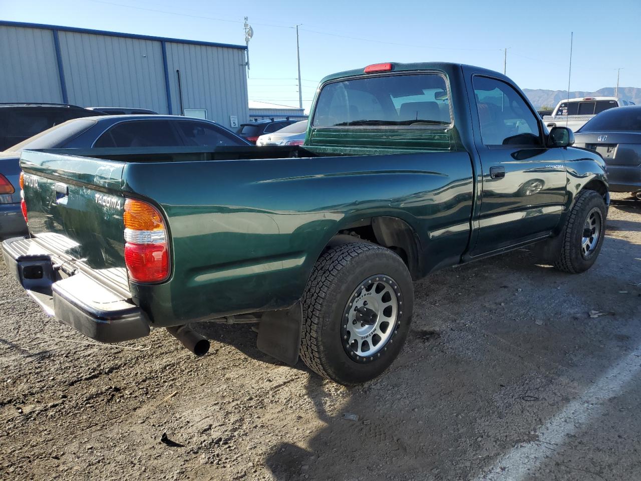 Obraz 3 z 2002 TOYOTA TACOMA  2002 z VIN 5TENL42NX2Z034964
