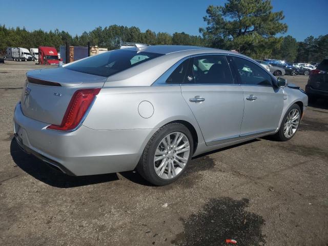 Image 3 of 2019 CADILLAC XTS LUXURY 2019 with VIN 2G61M5S31K9117093