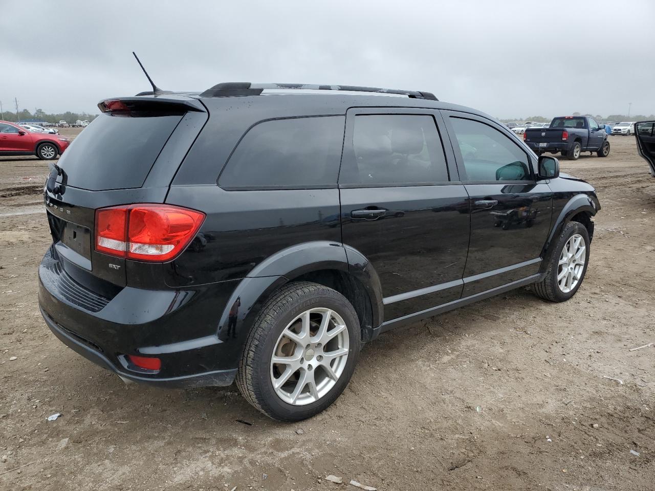 Image 3 of 2017 DODGE JOURNEY SXT 2017 with VIN 3C4PDCBG1HT564642