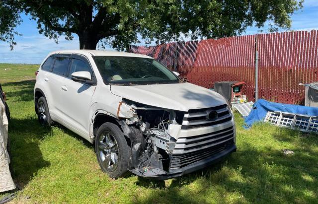 Изображение 2017 TOYOTA HIGHLANDER LE 2017