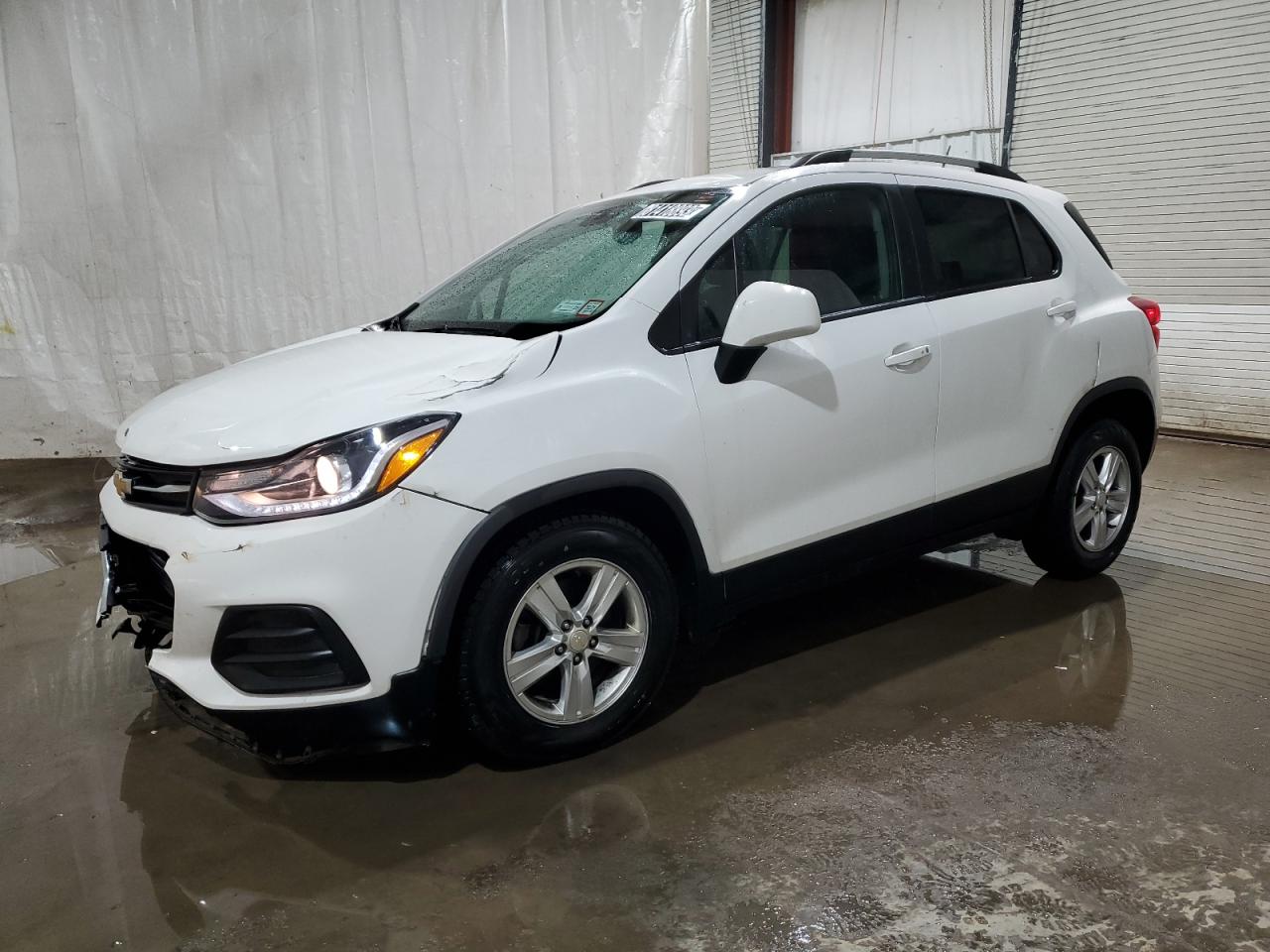 Image 1 of 2021 CHEVROLET TRAX 1LT 2021 with VIN KL7CJLSM8MB374018