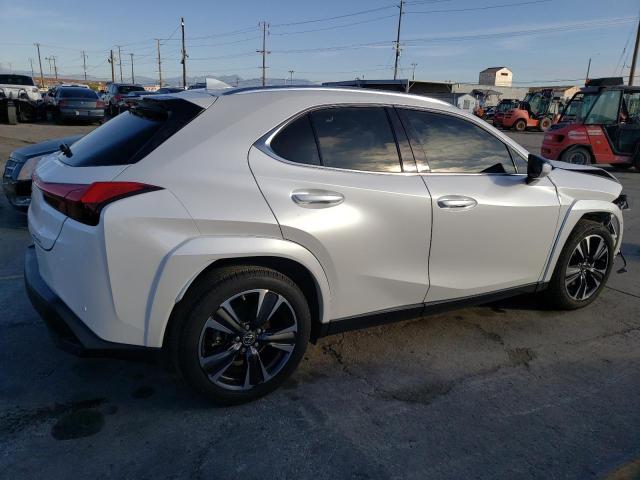 Image 3 of 2022 LEXUS UX 200 BASE 2022 with VIN JTHL3JBH8N2051298
