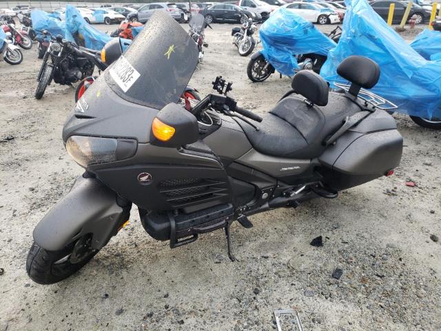 Image 2 of 2015 HONDA GL1800 B 2015 with VIN JH2SC6843FK200207