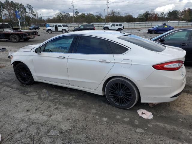 Image 2 of 2014 FORD FUSION SE 2014 with VIN 3FA6P0HD7ER120503