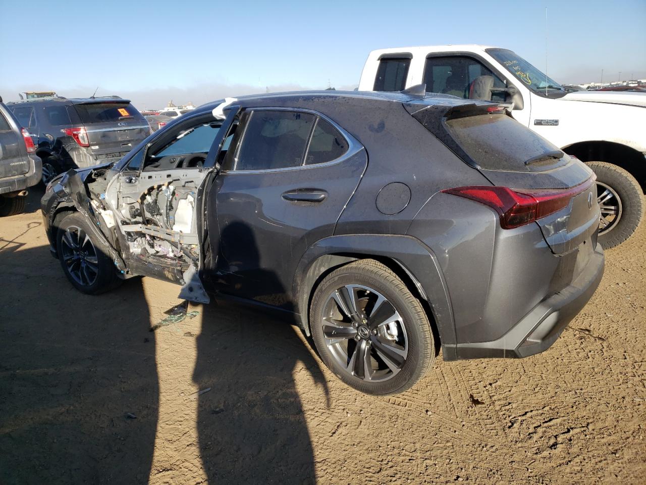 Obraz 2 z 2023 LEXUS UX 250H PREMIUM 2023 z VIN JTHP9JBH8P2066970