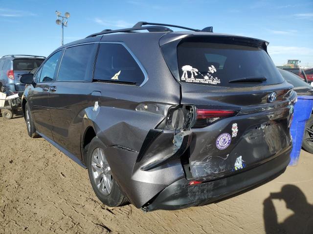 Изображение 2 2022 TOYOTA SIENNA XLE 2022 с VIN 5TDJRKEC1NS117809