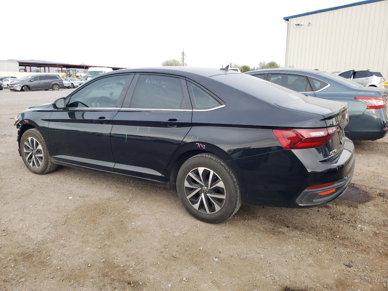 Изображение 2 2023 VOLKSWAGEN JETTA S 2023 с VIN 3VW5M7BU2PM023187