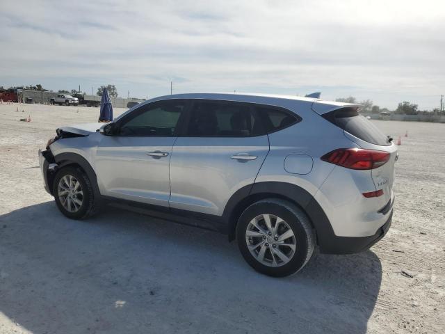 Изображение 2 2019 HYUNDAI TUCSON SE 2019 с VIN KM8J23A41KU891375