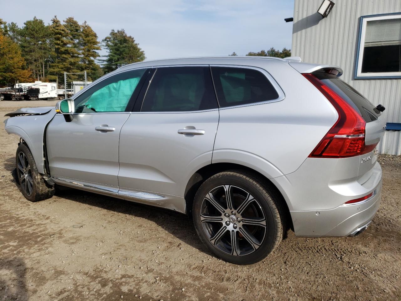 Изображение 2 2019 VOLVO XC60 T6 INSCRIPTION 2019 с VIN LYVA22RL0KB246379