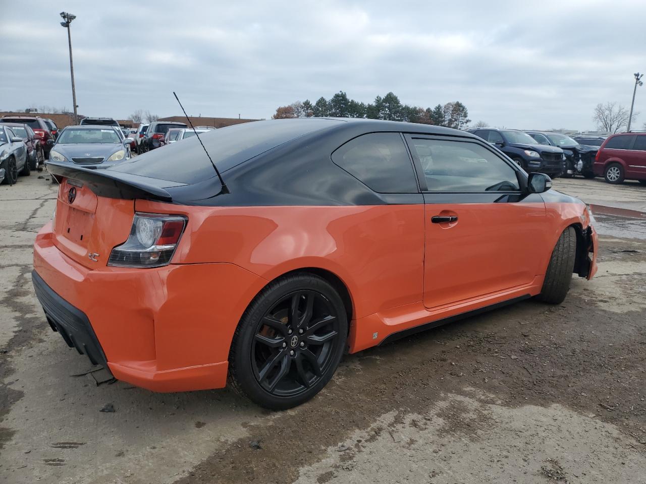 Изображение 3 2015 TOYOTA SCION TC  2015 с VIN JTKJF5C74FJ007571