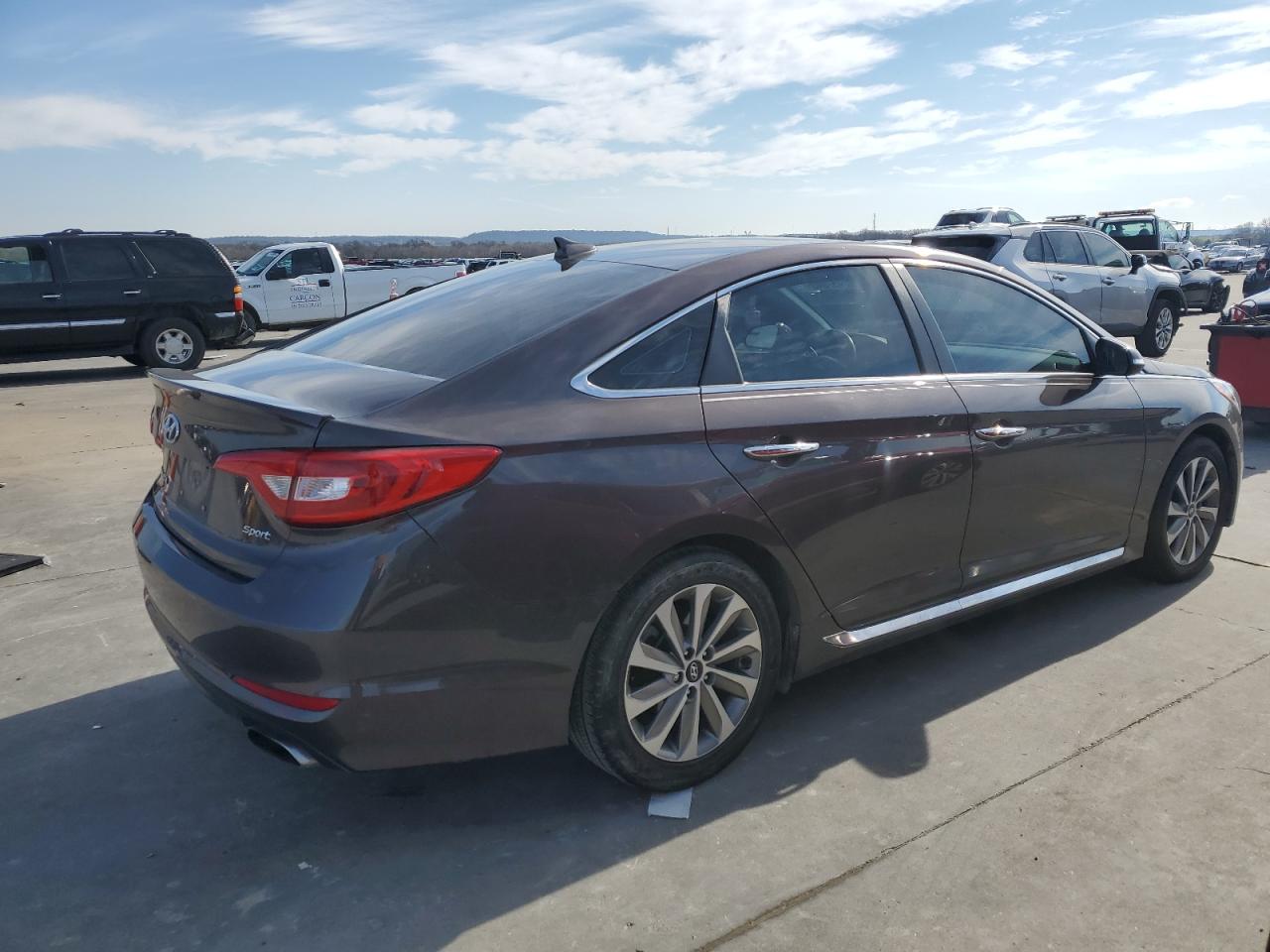 Image 3 of 2017 HYUNDAI SONATA SPORT 2017 with VIN 5NPE34AF1HH538907