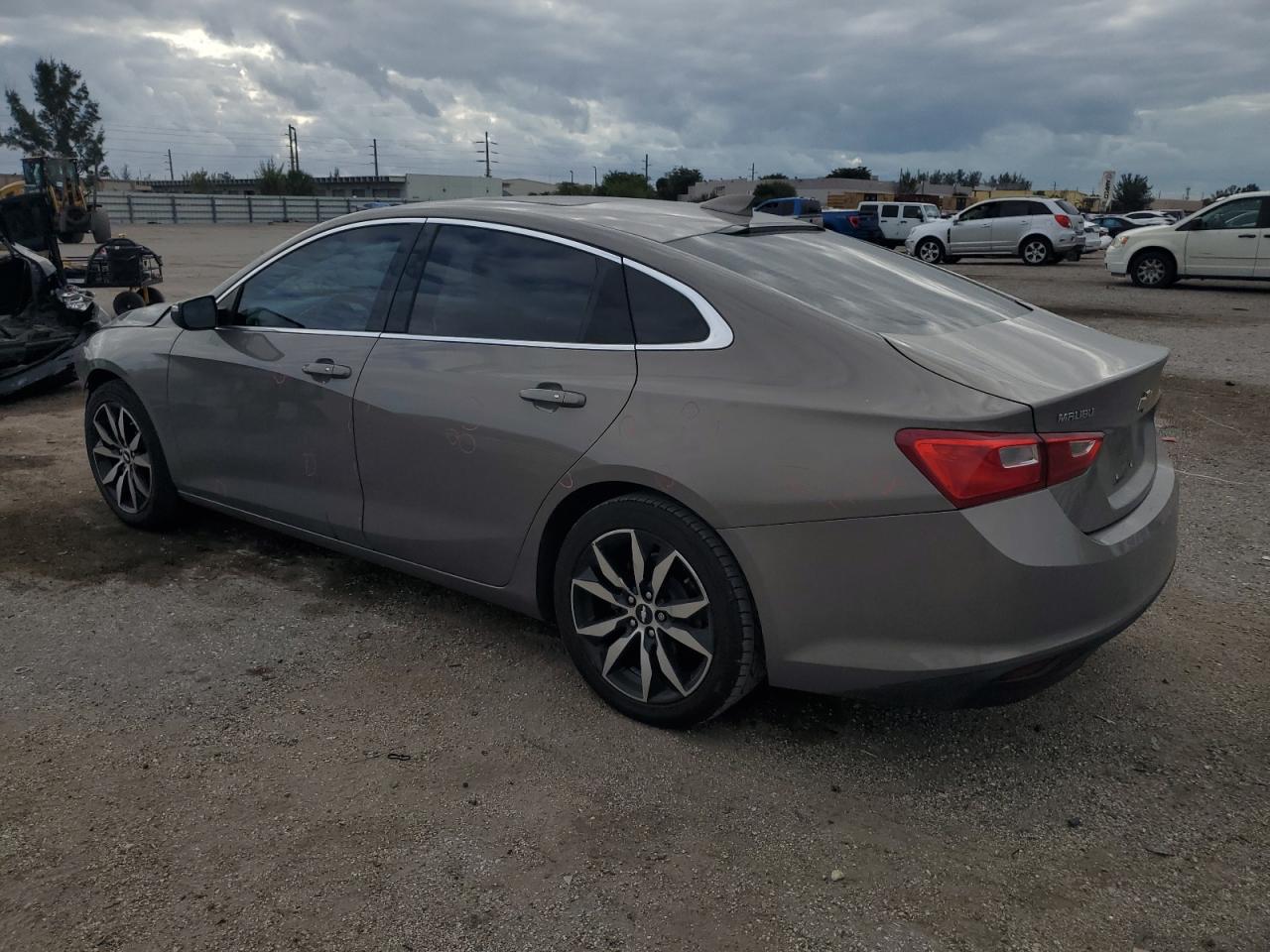 Изображение 2 2017 CHEVROLET MALIBU LT 2017 с VIN 1G1ZE5ST6HF229023