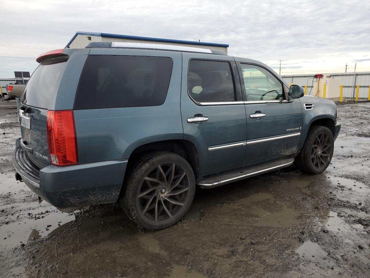 Изображение 3 2008 CADILLAC ESCALADE LUXURY 2008 с VIN 1GYFK63888R272323
