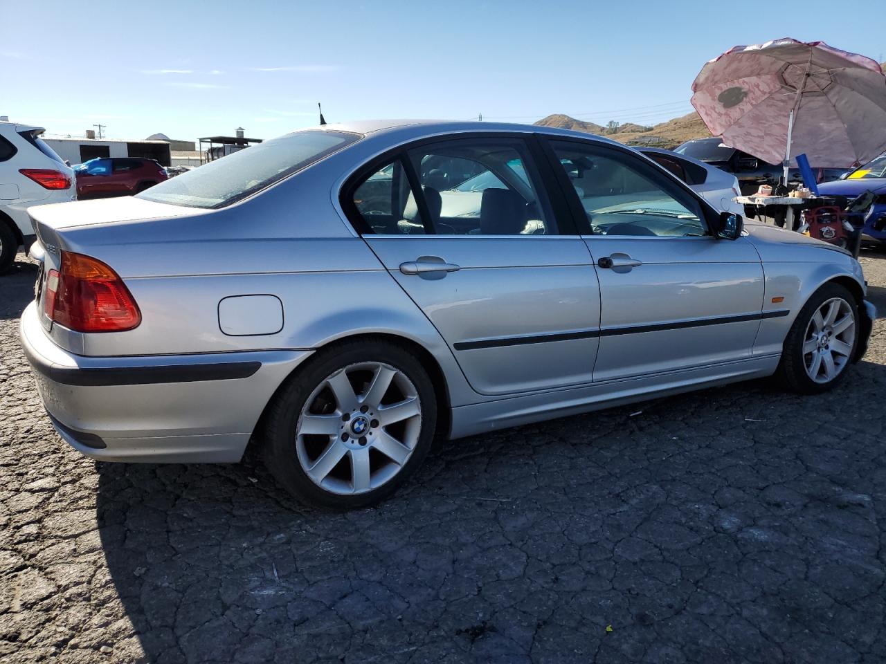 Image 3 of 2000 BMW 328 I 2000 with VIN WBAAM5335YKG17261