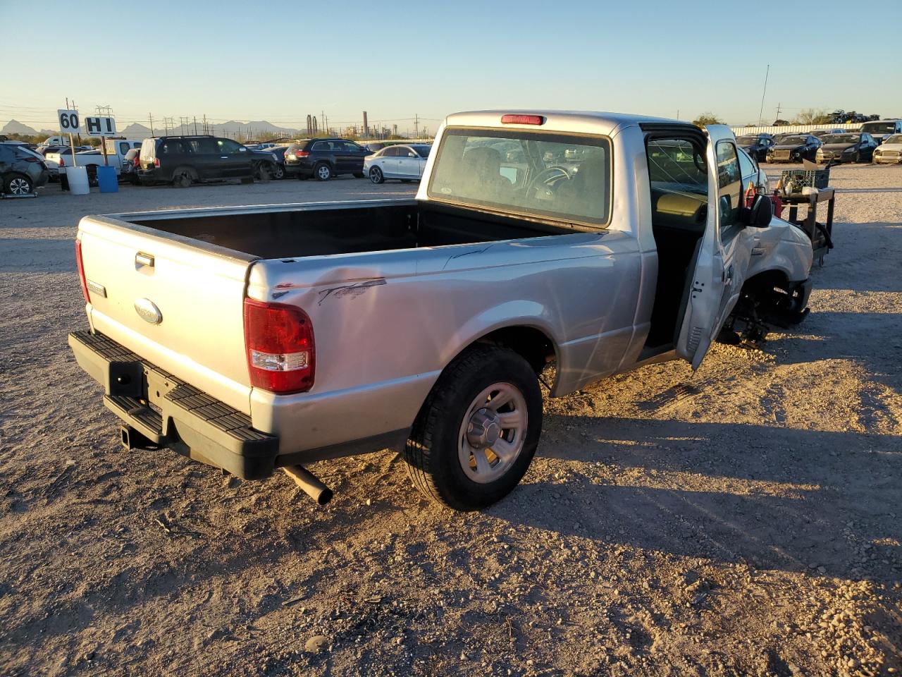 Изображение 3 2009 FORD RANGER  2009 с VIN 1FTYR10D99PA09236