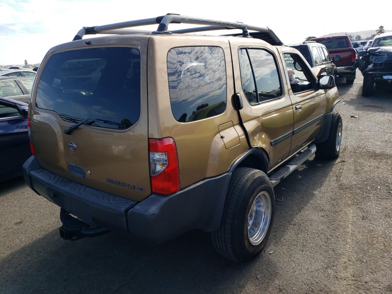 Image 3 of 2000 NISSAN XTERRA XE 2000 with VIN 5N1ED28T3YC592021