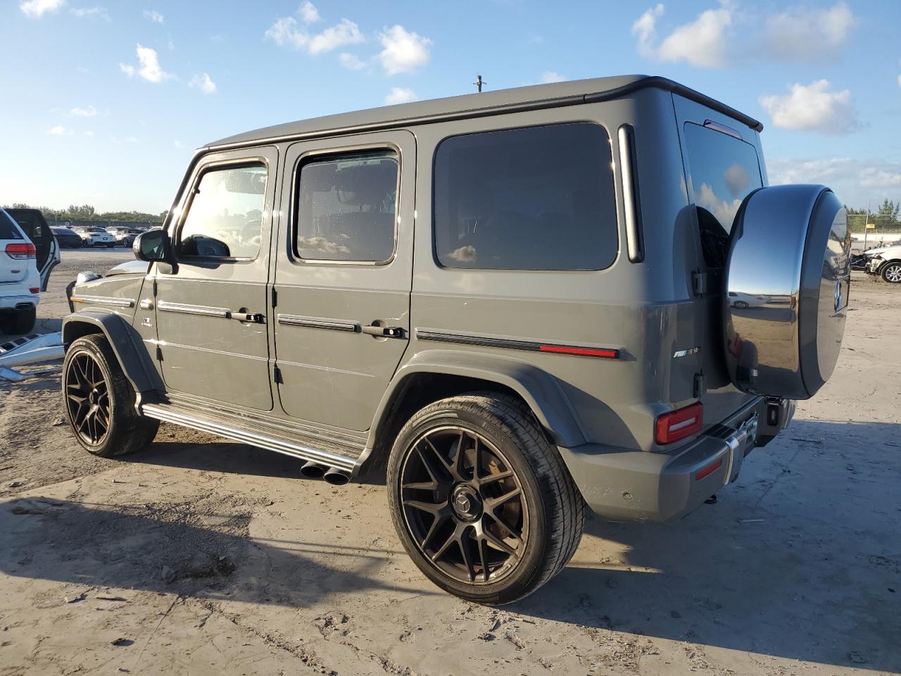 Image 2 of 2021 MERCEDES-BENZ G 63 AMG 2021 with VIN W1NYC7HJXMX386092