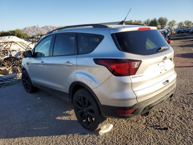 Image 2 of 2019 FORD ESCAPE SE 2019 with VIN 1FMCU0GD8KUB07198