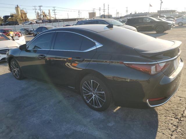 Obraz 2 z 2022 LEXUS ES 300H BASE 2022 z VIN 58ADA1C10NU016759