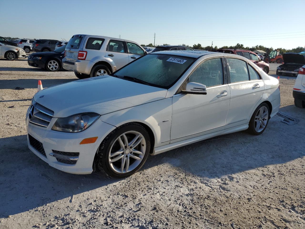 Изображение 1 2012 MERCEDES-BENZ C 250 2012 с VIN WDDGF4HB0CA621527