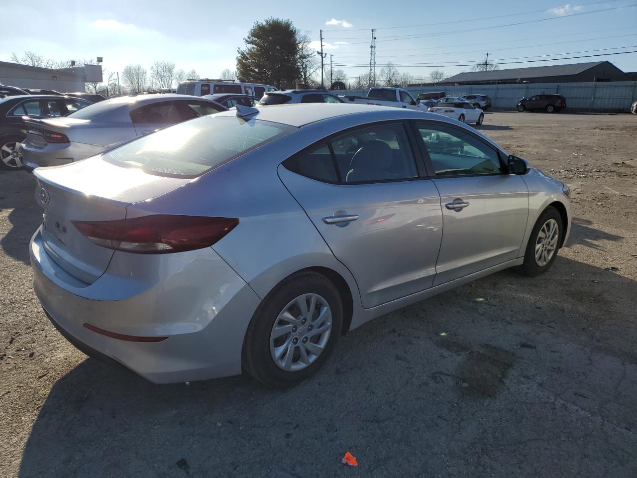 Image 3 of 2017 HYUNDAI ELANTRA SE 2017 with VIN KMHD74LF3HU388815