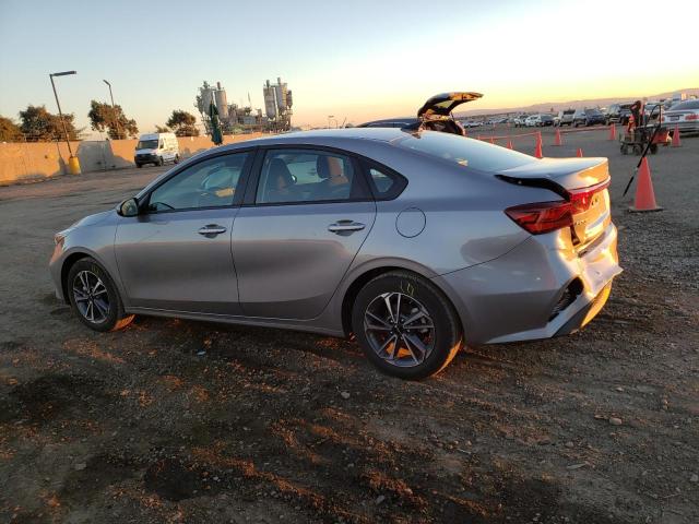 Изображение 2 2024 KIA FORTE LX 2024 с VIN 3KPF24AD5RE699661