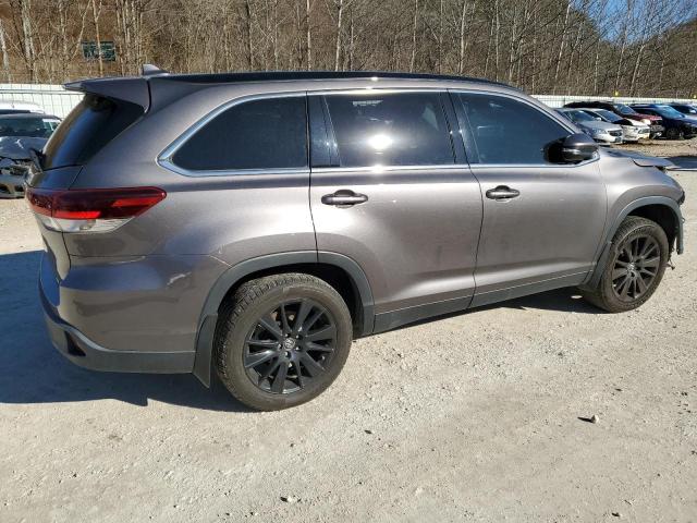 Image 3 of 2019 TOYOTA HIGHLANDER SE 2019 with VIN 5TDJZRFH9KS571093