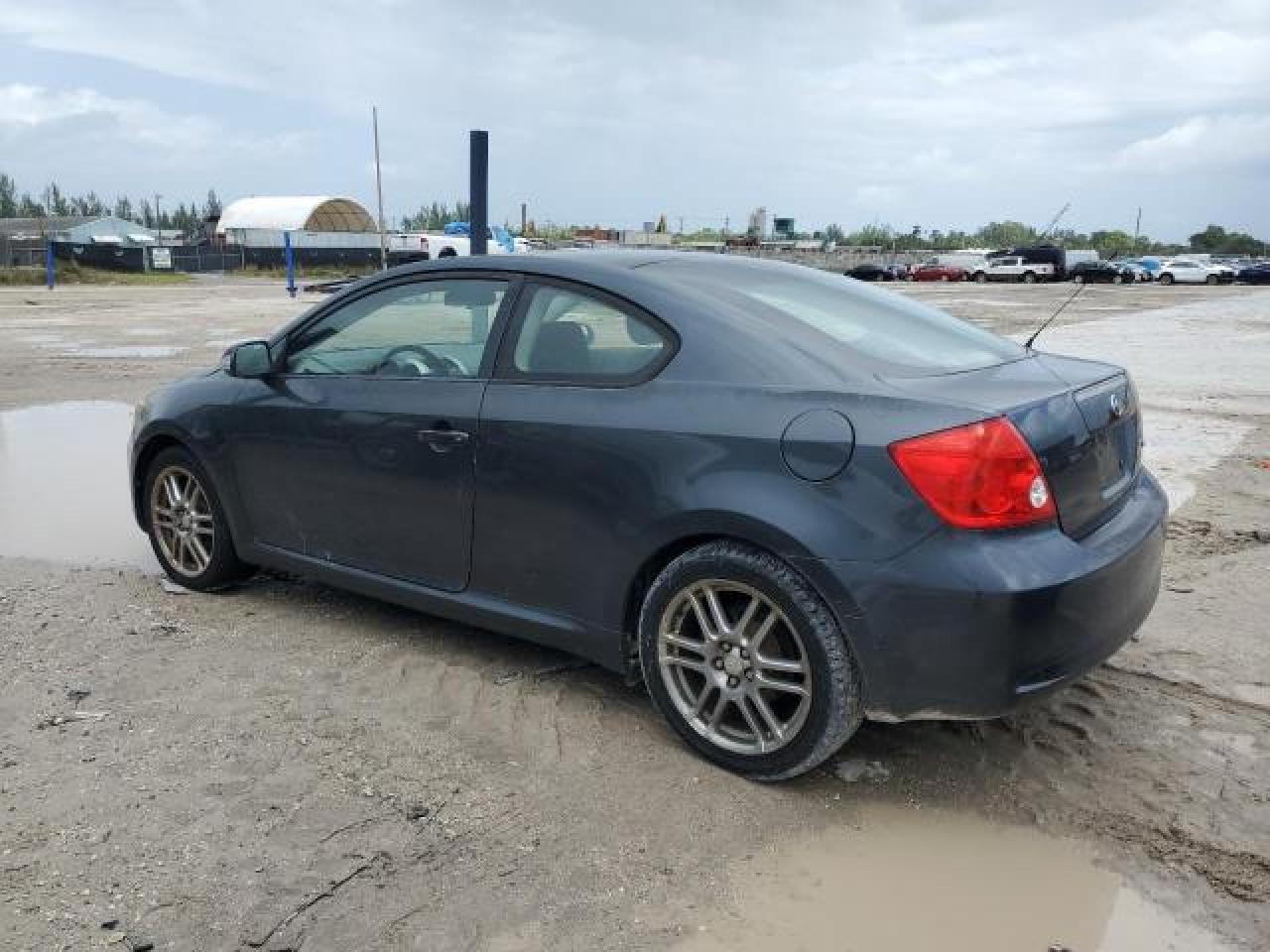 Image 2 of 2006 TOYOTA SCION TC 2006 with VIN JTKDE177860070181