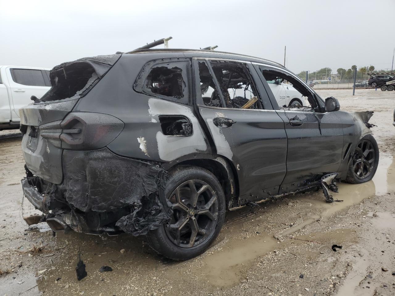 Obraz 3 z 2024 BMW X3 XDRIVE30I 2024 z VIN 5UX53DP00R9U53410