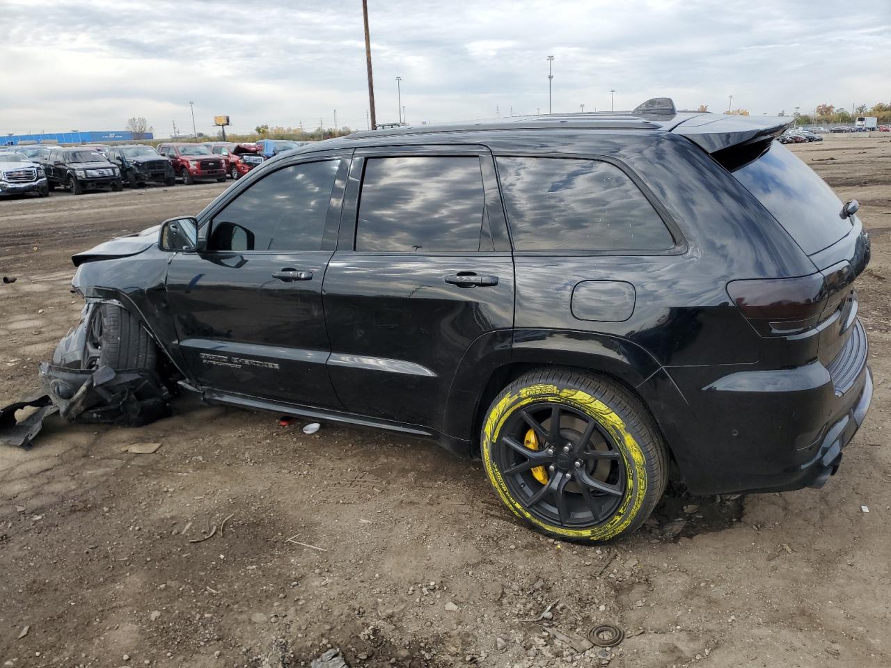 Image 2 of 2021 JEEP GRAND CHEROKEE TRACKHAWK 2021 with VIN 1C4RJFN94MC786260