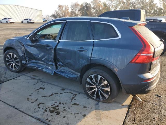 Изображение 2 2023 VOLVO XC60 PLUS 2023 с VIN YV4L12RN8P1375897