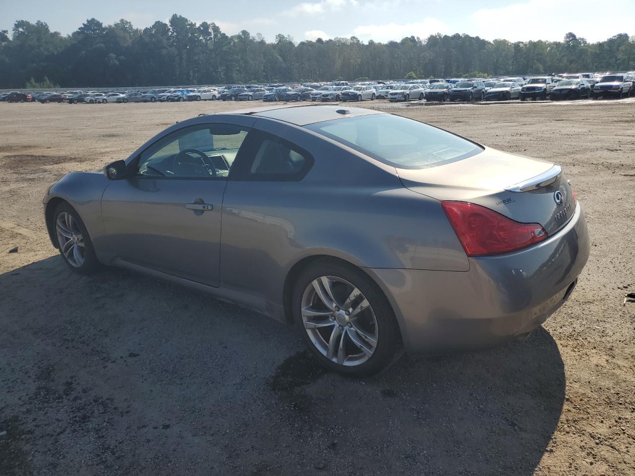Image 2 of 2008 INFINITI G37 BASE 2008 with VIN JNKCV64E88M105945