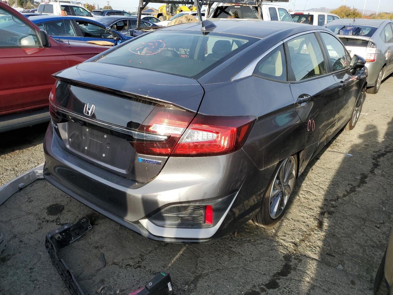 Изображение 3 2020 HONDA CLARITY  2020 с VIN JHMZC5F12LC001339