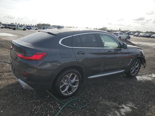 Obraz 3 z 2024 BMW X4 XDRIVE30I 2024 z VIN 5UX33DT07R9V03846