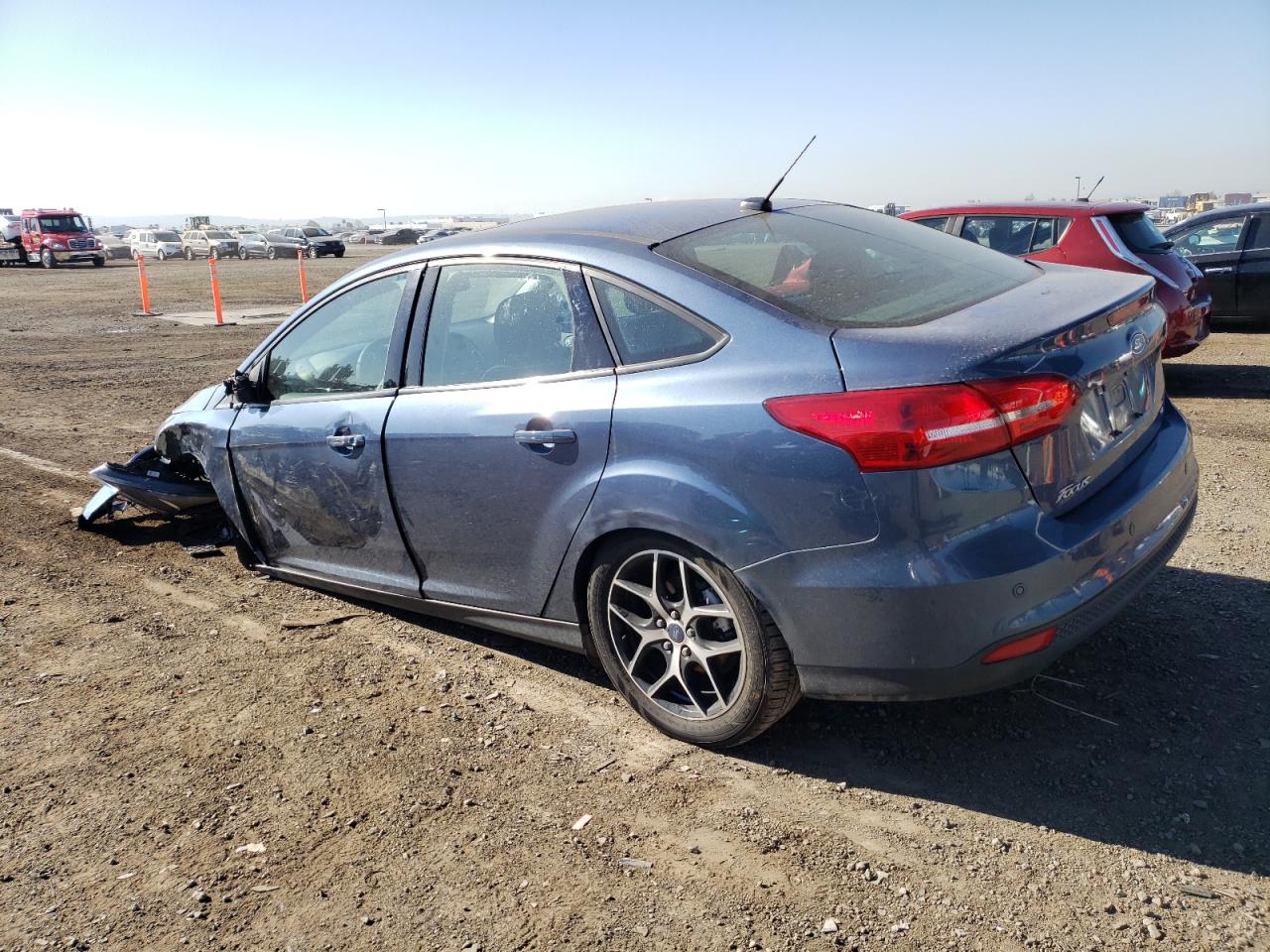 Image 2 of 2018 FORD FOCUS SEL 2018 with VIN 1FADP3H29JL244711