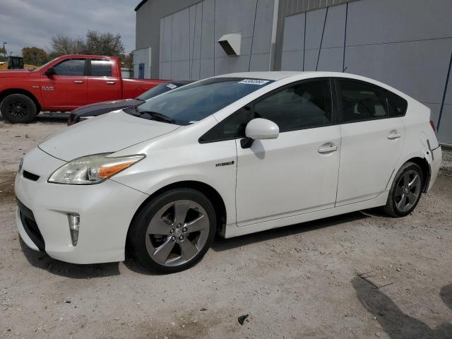 Image 1 of 2013 TOYOTA PRIUS  2013 with VIN JTDKN3DU5D5617492