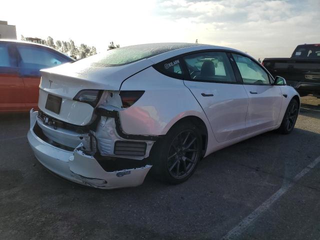 Obraz 3 z 2023 TESLA MODEL 3  2023 z VIN 5YJ3E1EAXPF425789