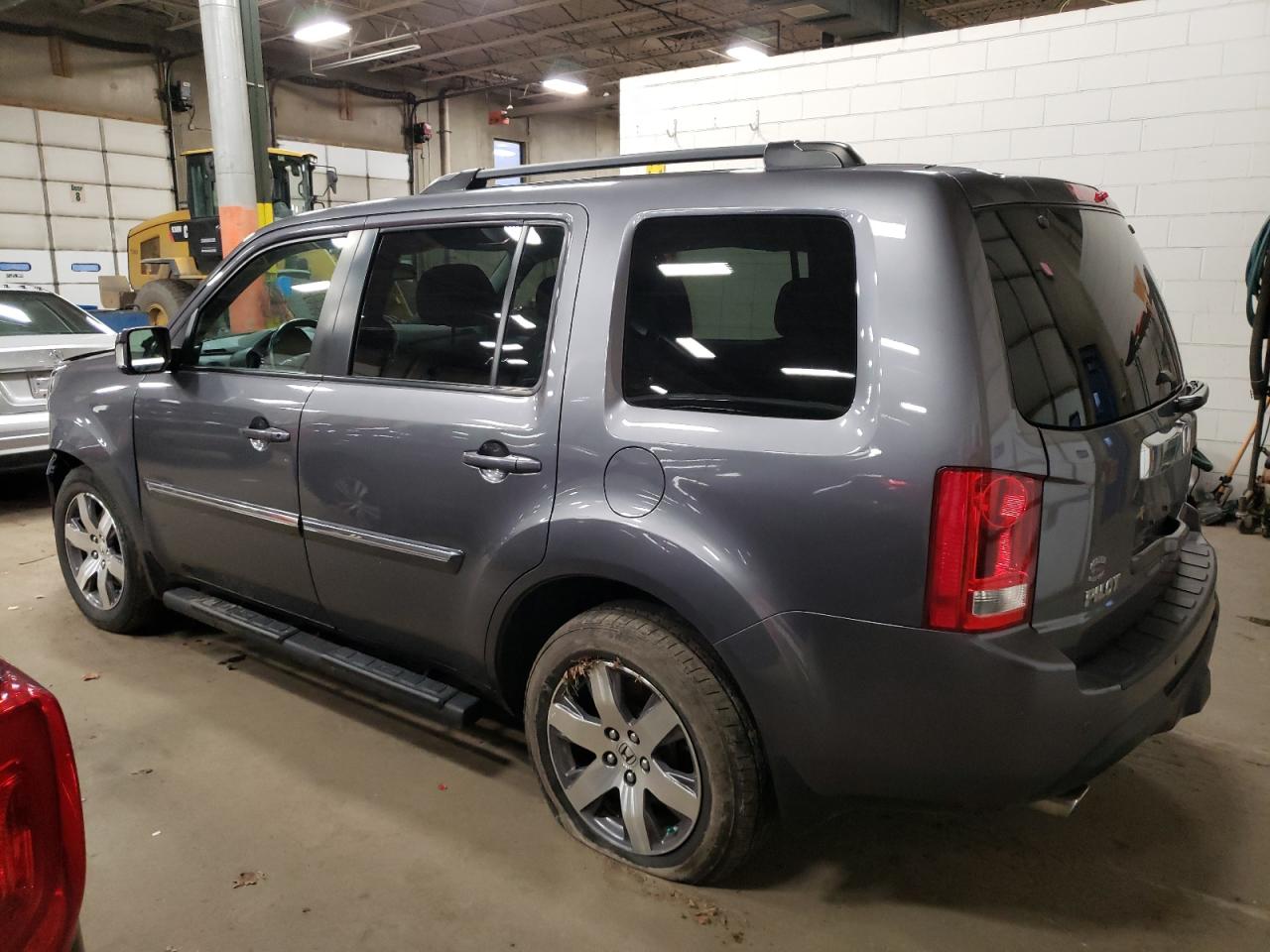 Obraz 2 z 2015 HONDA PILOT TOURING 2015 z VIN 5FNYF4H99FB006644