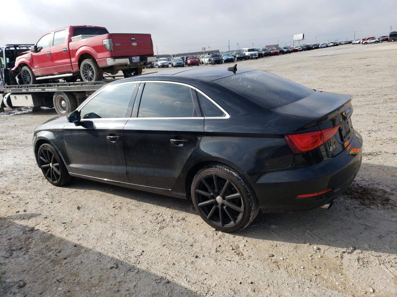 Изображение 2 2015 AUDI A3 PREMIUM 2015 с VIN WAUBFGFFXF1093024