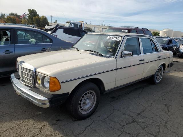Obraz 1 z 1982 MERCEDES-BENZ 300 DT 1982 z VIN WDBAB33AXCB011275