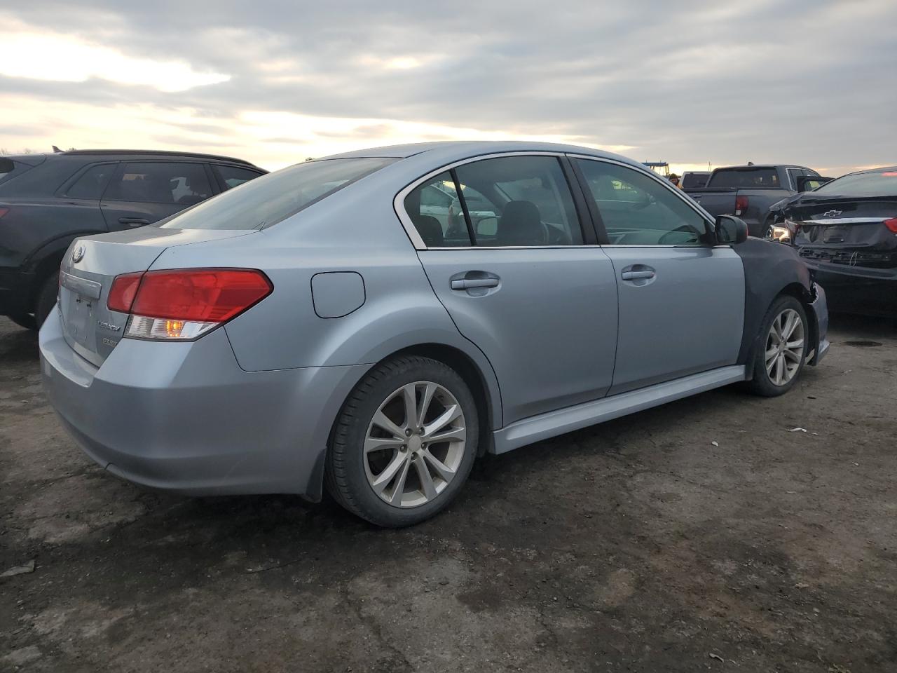 Obraz 3 z 2014 SUBARU LEGACY 2.5I 2014 z VIN 4S3BMBA68E3018490