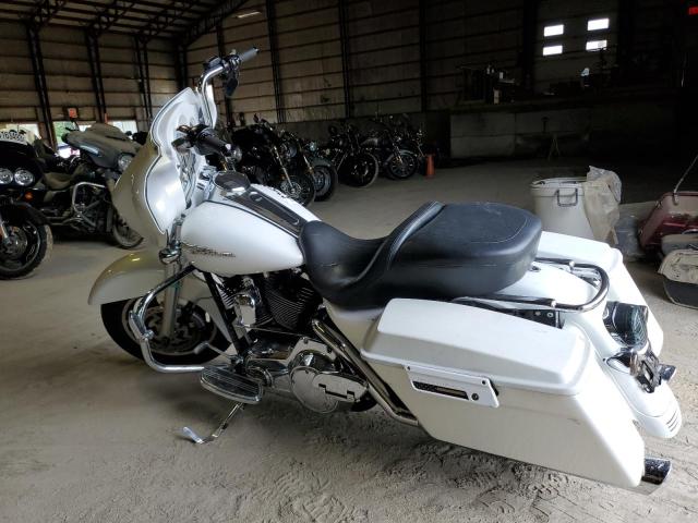 Obraz 3 z 2008 HARLEY-DAVIDSON FLHX  2008 z VIN 1HD1KB4168Y667762