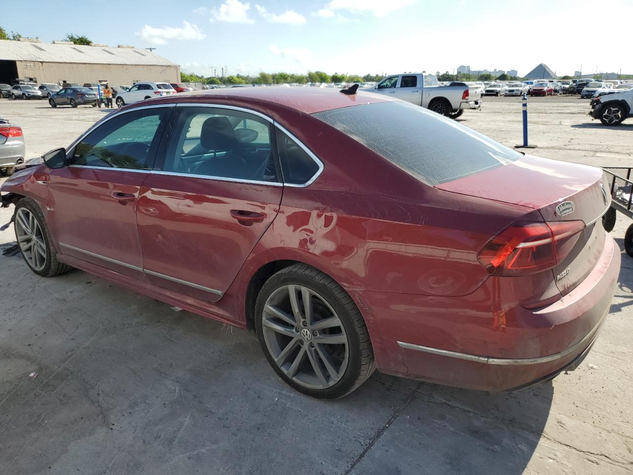 Image 2 of 2017 VOLKSWAGEN PASSAT R-LINE 2017 with VIN 1VWDT7A32HC026519