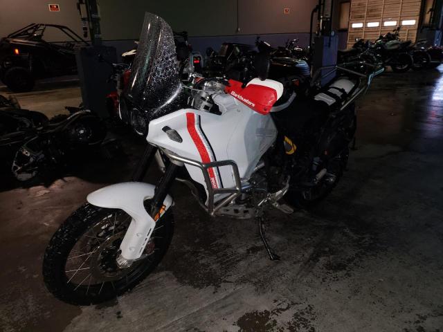 Image 2 of 2023 DUCATI DESERT X  2023 with VIN ZDMXANDT2PB003398